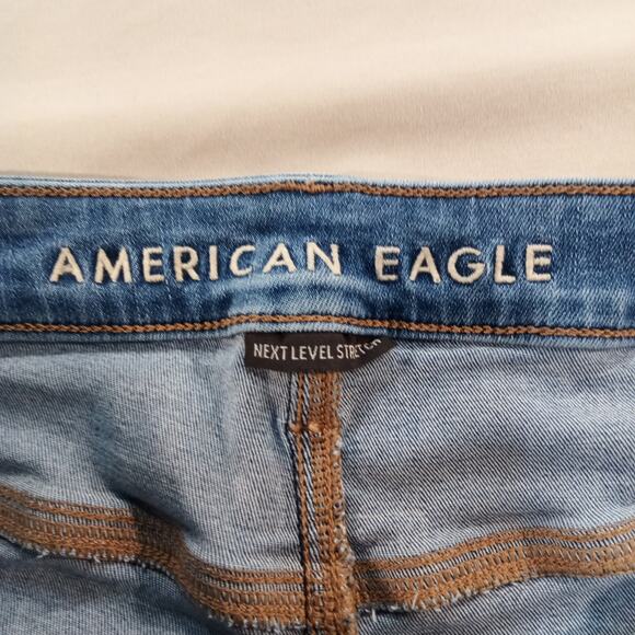 American Eagle Women’s Super High-Rise Jegging Next Level Stretch Size 4 - Picture 5 of 9